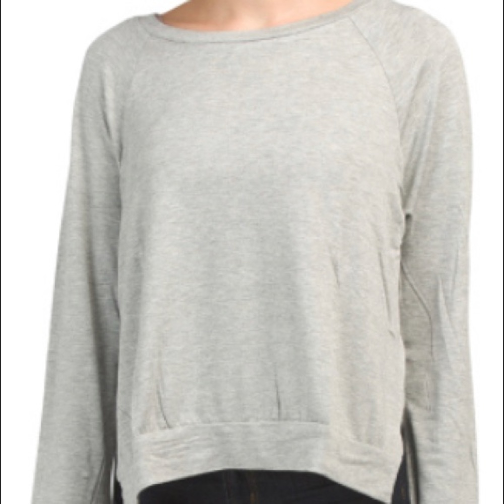 NWT Ivoire Long Sleeve Hi-lo Overlapped Side Sweatshirt